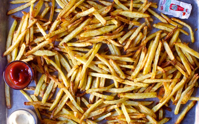 well-tell-you-how-american-you-are-by-identifying-these-foods.jpg