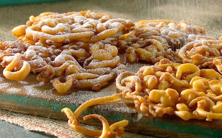 well-tell-you-how-american-you-are-by-identifying-these-foods.jpg
