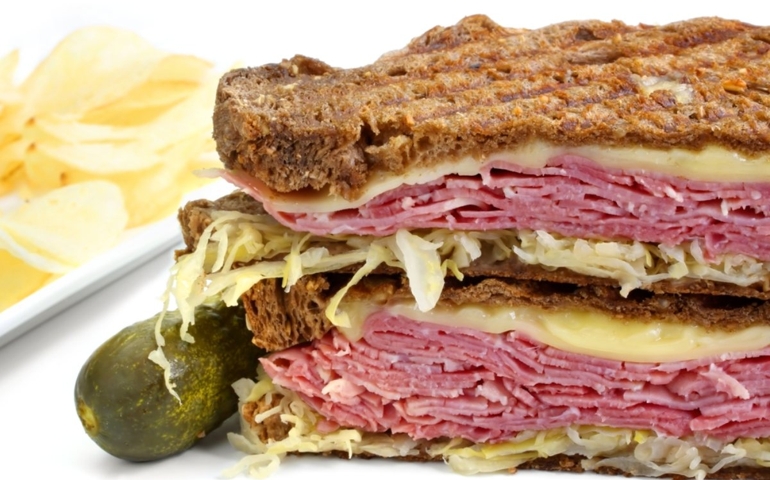 well-tell-you-how-american-you-are-by-identifying-these-foods.jpg