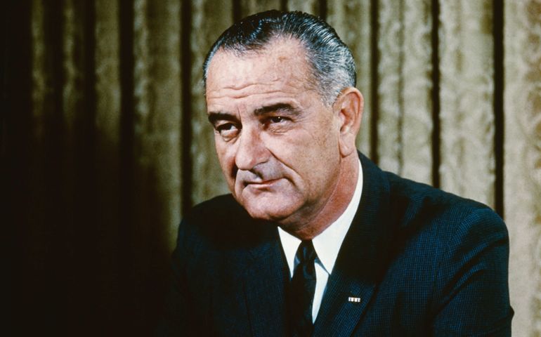 can-you-answer-these-questions-about-the-cold-war.jpg