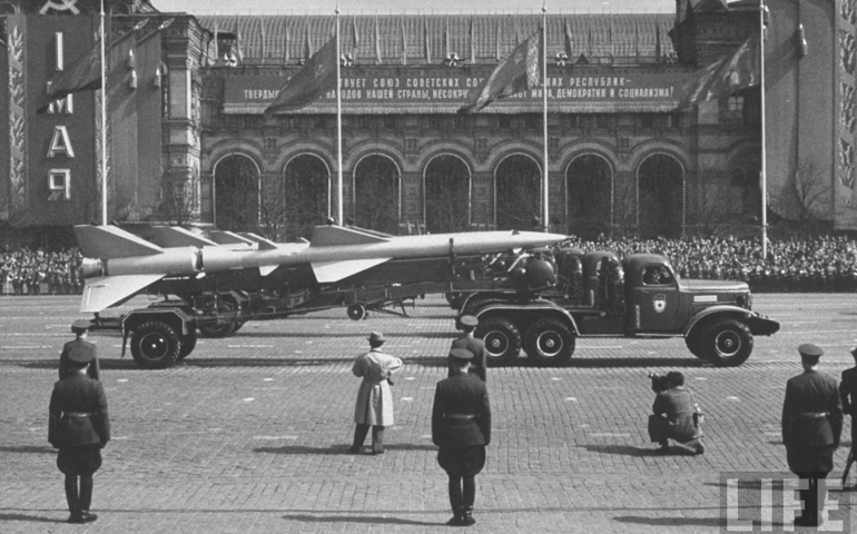 can-you-answer-these-questions-about-the-cold-war.jpg