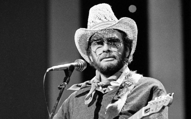 can-you-name-these-classic-country-crooners.jpg