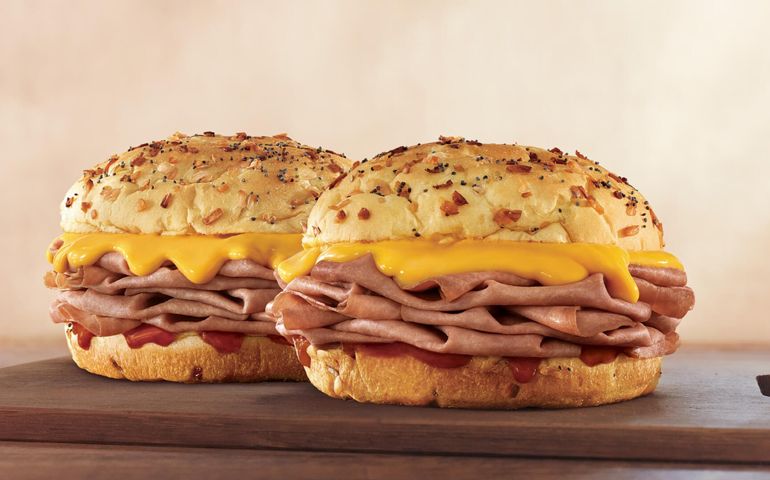 fast-food-quiz-can-you-guess-these-facts.jpg