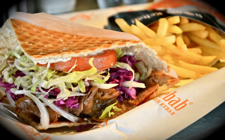 fast-food-quiz-can-you-guess-these-facts.jpg