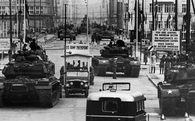 can-you-answer-these-questions-about-the-cold-war.jpg
