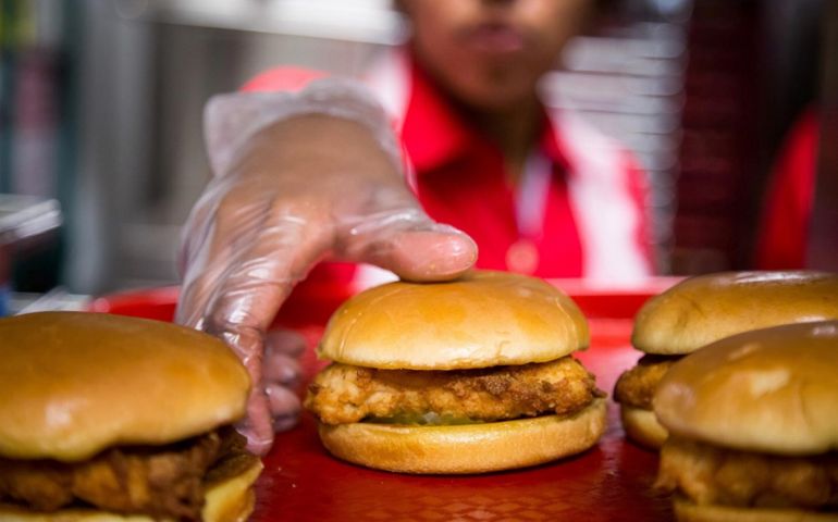 fast-food-quiz-can-you-guess-these-facts.jpg