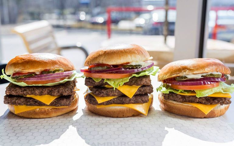 fast-food-quiz-can-you-guess-these-facts.jpg