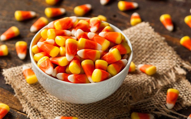 can-you-guess-the-most-popular-halloween-candy-in-your-state.jpg