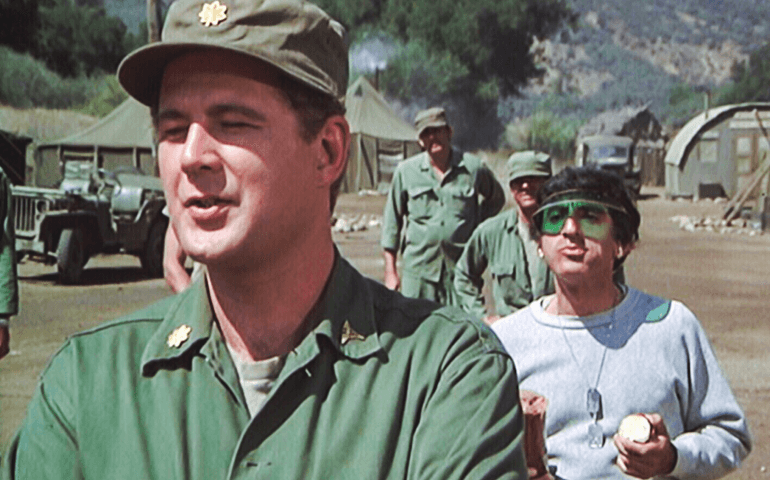 how-much-do-you-know-about-the-tv-series-mash.jpg