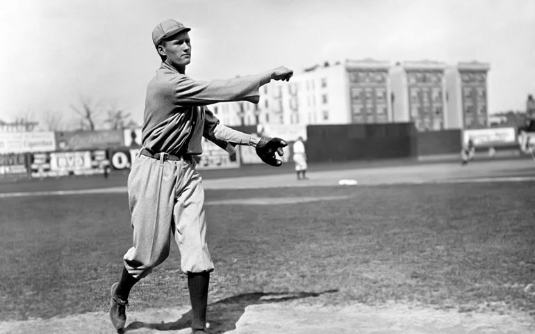 can-you-name-these-baseball-legends.jpg