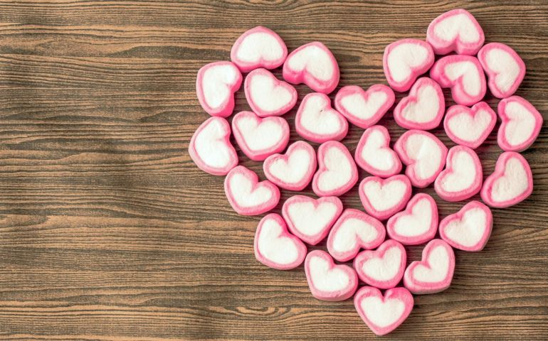 how-much-do-you-know-about-valentines-day-history.jpg