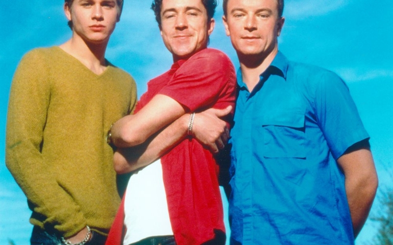 can-you-name-these-tv-shows-from-the-uk.jpg