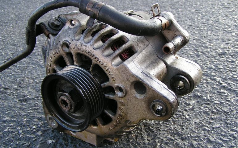 how-well-do-you-know-your-cars-engine.jpg