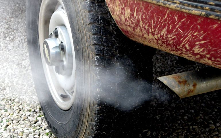 how-well-do-you-know-your-cars-engine.jpg