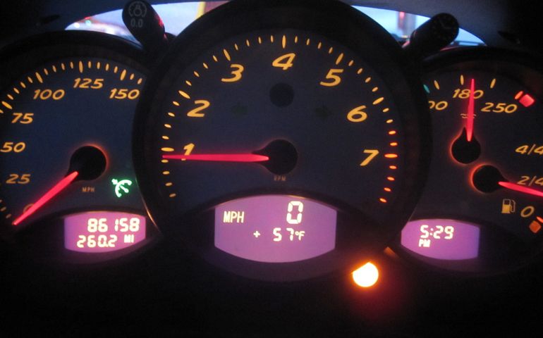 how-well-do-you-know-your-cars-engine.jpg