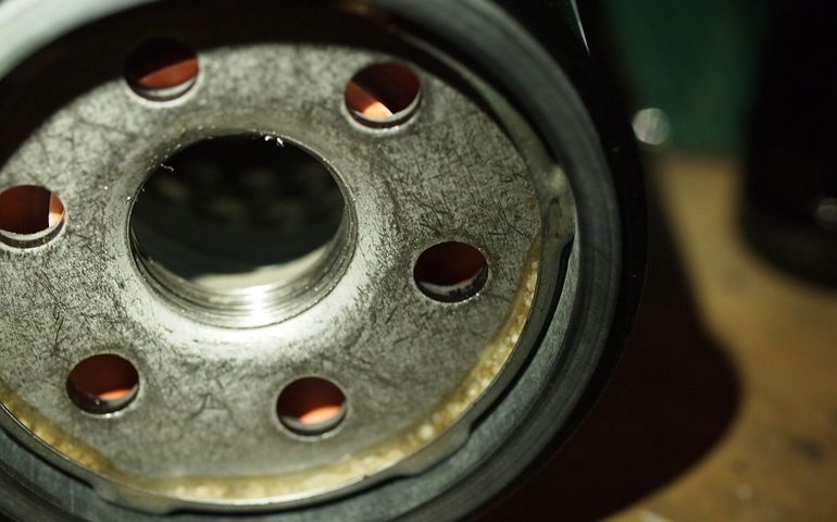 how-well-do-you-know-your-cars-engine.jpg