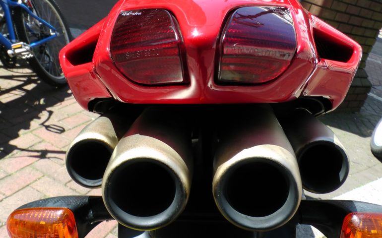 how-well-do-you-know-your-cars-engine.jpg