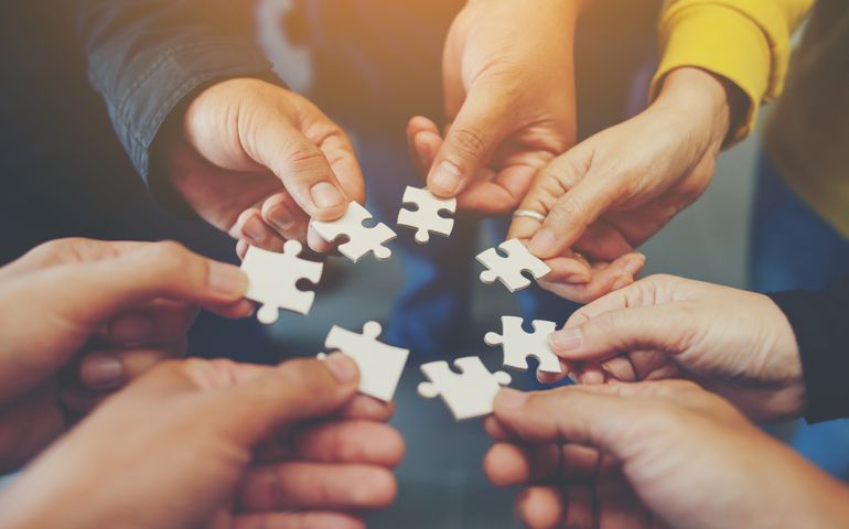 Jigsaw is a harmony among the group will not be impossible.