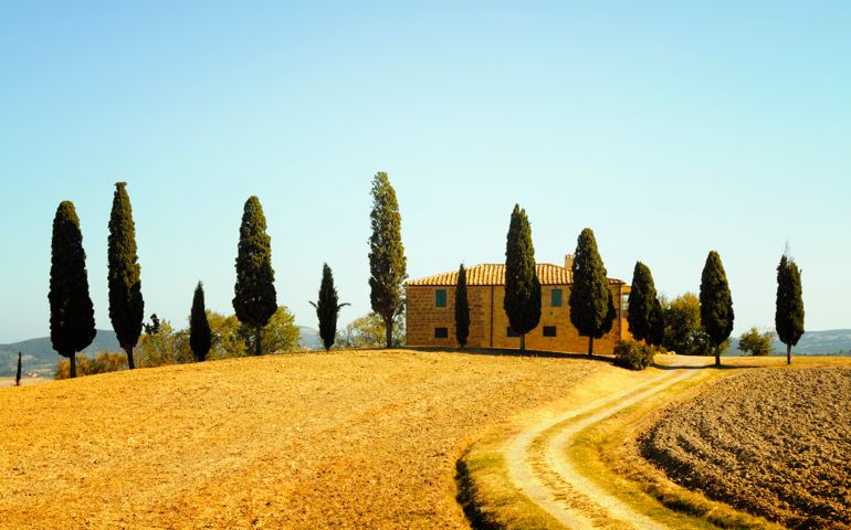 "Farmhouse near SanQuirico,Orcia valley,Chianti region,Tuscany,Italy"