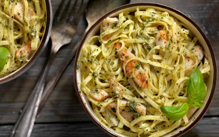 Linguine with Grilled Chicken and Basil Pesto Sauce
