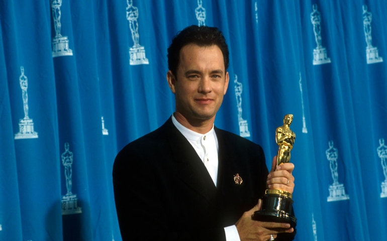 Actor Tom Hanks receives his Oscar at the Academy Awards in Los Angeles, CA., March 29, 1995.