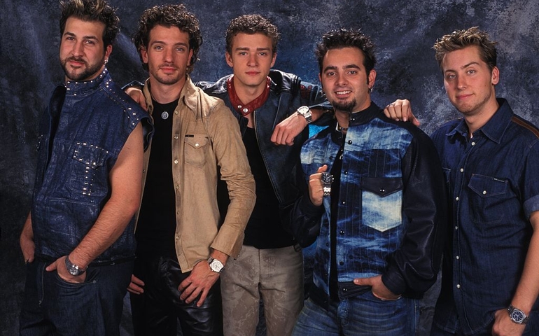 xclusive photo session with Teen pop group NSYNC (L-R) Joey Fatone, JC Chasez, Justin Timberlake, Chris Kirkpatrick, Lance Bass photographed in a Miami studio on November 10, 2001 in Miami, Florida.