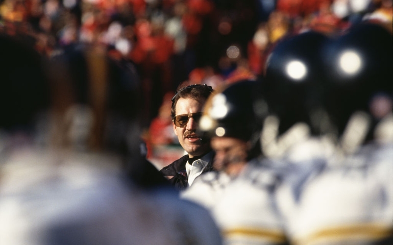 Bill Cowher, Head Coach for the Pittsburgh Steelers during the American Football Conference Wild Card game against the Kansas City Chiefs on 8th January 1994 at the Arrowhead Stadium, Kansas City, Missouri, United States. The Chiefs won the game 27 - 24.