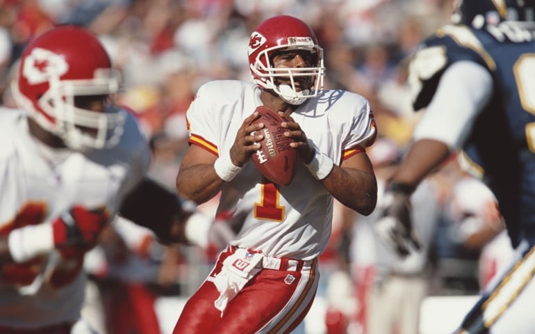 Warren Moon #1, Quarterback for the Kansas City Chiefs during the American Football Conference West game against the San Diego Chargers on 26 November 2000 at the Qualcomm Stadium, San Diego, California, United States. The Chargers won the game 17 - 16. (