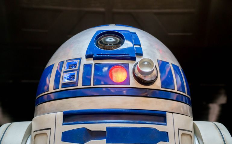 R2D2 from Star Wars