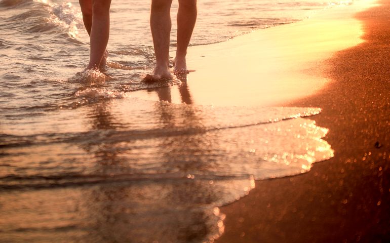 Couple - Relationship, Sunset Beach, Walking, Sunset, Beach