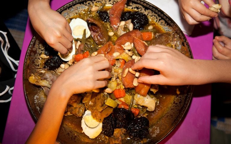 eat tajine with quince and beef