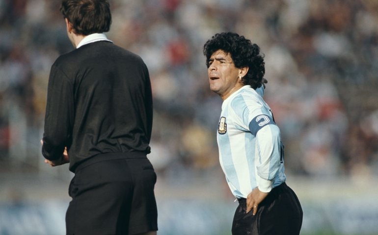 BERLIN, GERMANY - APRIL 02: Argentina player Diego Maradona remonstrates with the referee during a Four Nations Tournament match against West Germany at the Olympic Stadium on April 2, 1988 in Berlin, Germany.