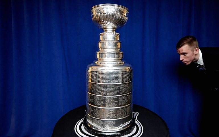 NEW YORK, NY - MAY 06: A guest attends Sheraton Hotels &amp; Resorts presents the NHL Stanley Cup with former New York Ranger Mike Richter at Sheraton New York Times Square on May 6, 2014 in New York City.
