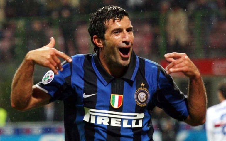 MILAN, ITALY - SEPTEMBER 26: Luis Figo of Inter Milan celebrates after scoring during the Serie A match between Inter Milan and Sampdoria at the San Siro Stadium on September 26, 2007 in Milan, Italy.