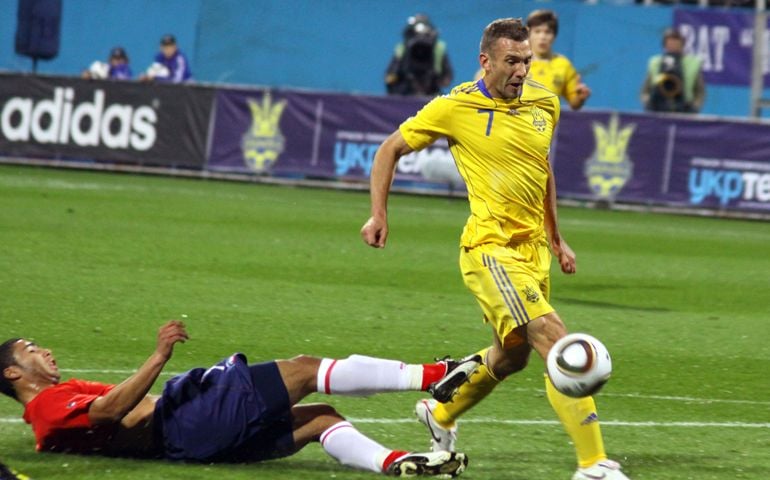 Andriy Shevchenko of Ukraine (in yellow) controls the ball during friendly game against Chile