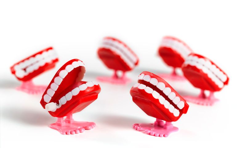 Group of teeth chattering