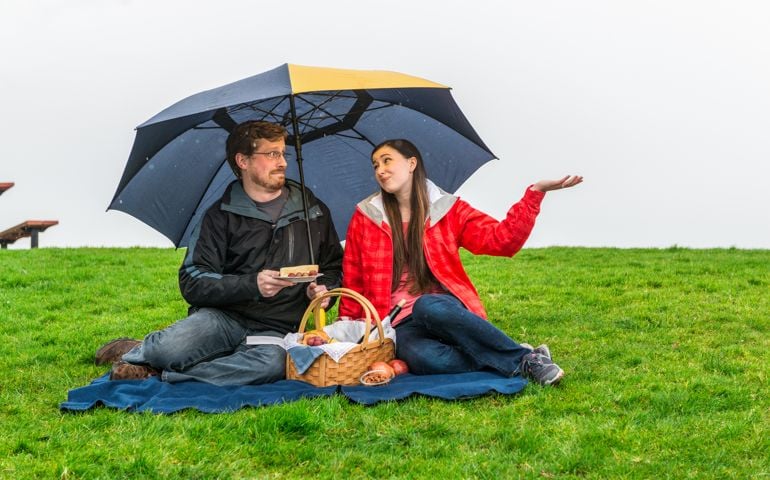 Picnic in the rain