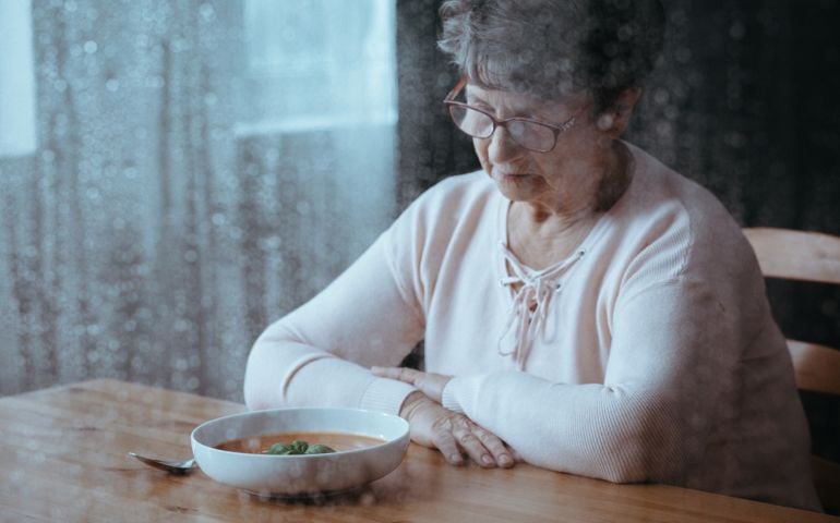 Senior having lack of appetite