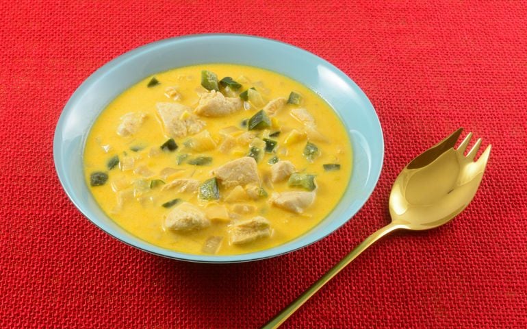 Chicken and vegetable chowder with spork