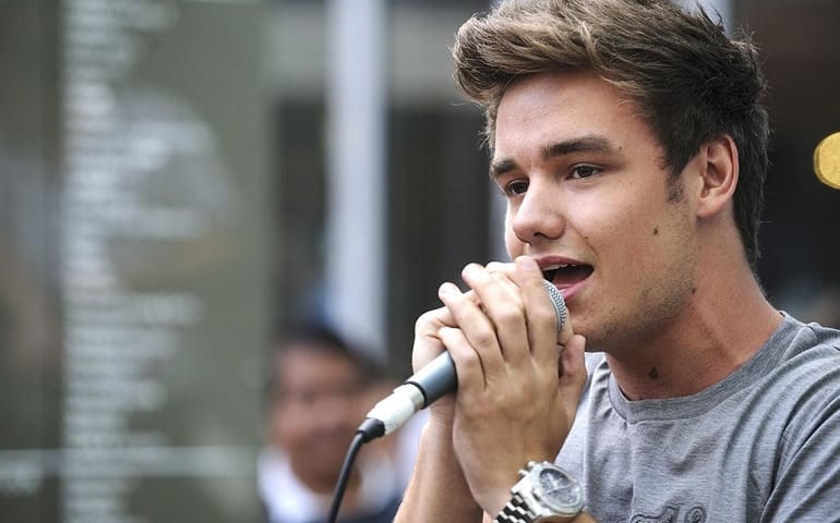 liam payne singing