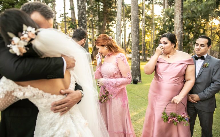 bridesmaid crying