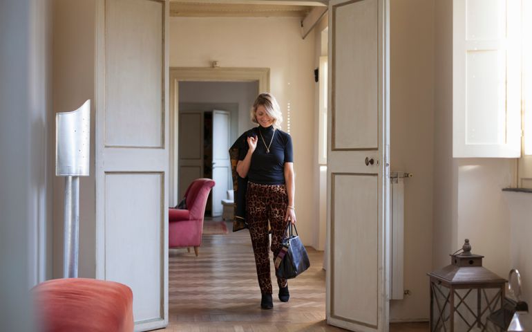 Beautiful mature woman dressed to go out