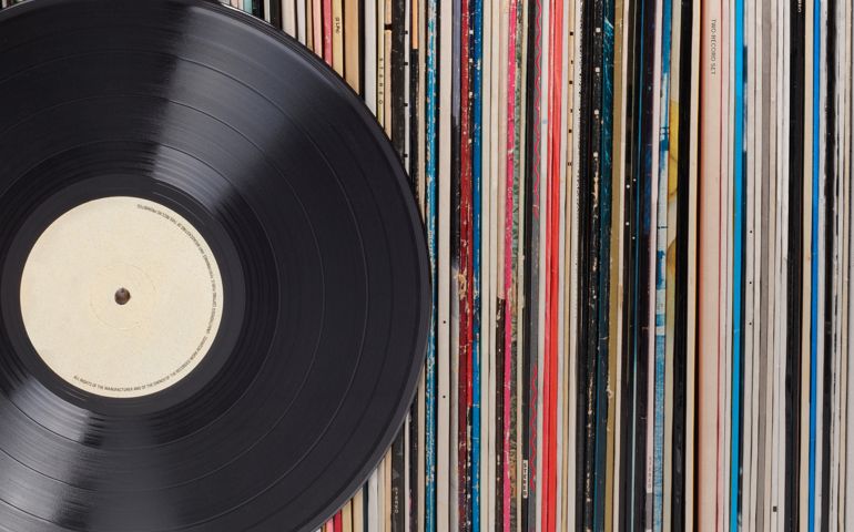 Records in a row, one in front