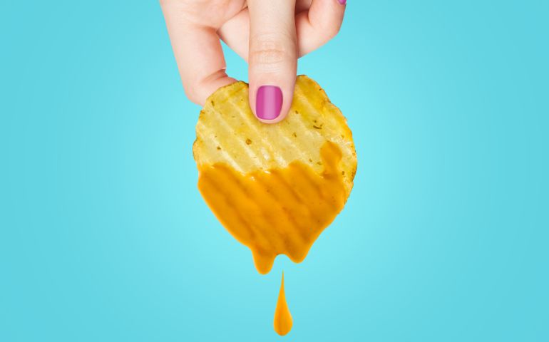 Potato Chip with Dip