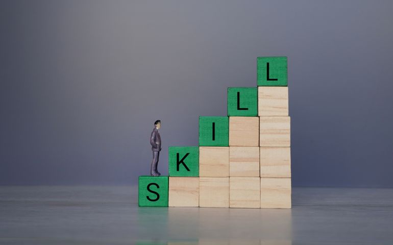 Human figure and text SKILL.