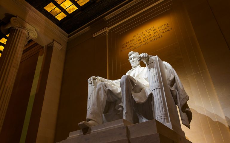 lincoln memorial