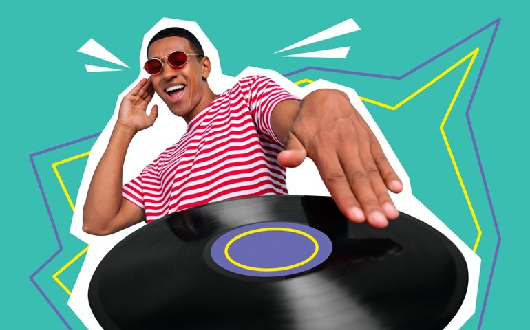 Photo sketch graphics artwork picture of happy smiling guy playing music isolated drawing background